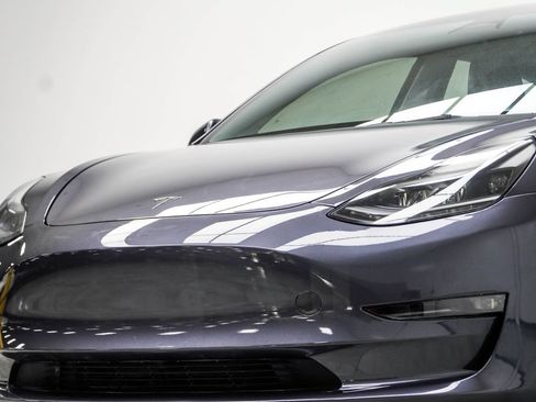 Used 2023 Tesla Model 3 Standard Range RWD image 2
