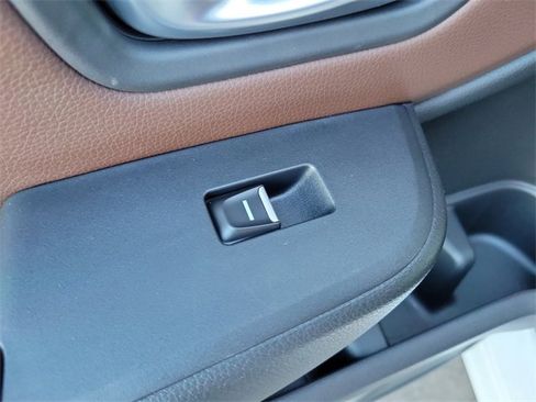 Certified 2025 Honda Pilot Elite image 17