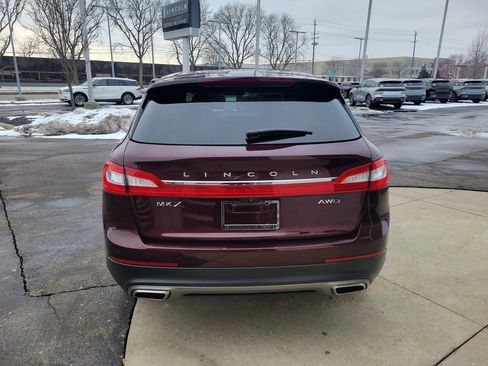 Used 2017 Lincoln MKX Reserve w/ Lincoln MKX Climate Package image 12