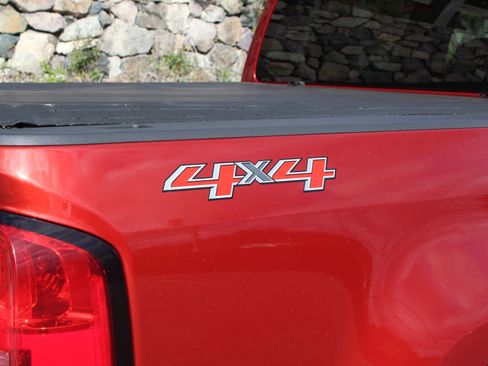 Used 2015 Chevrolet Colorado LT w/ Luxury Package image 37