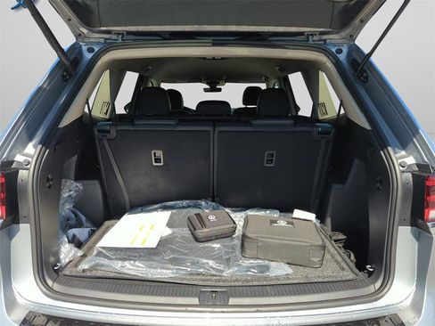 New 2026 Volkswagen Atlas SE image 43