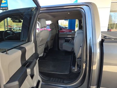 Used 2016 Ford F150 XLT w/ Equipment Group 301A Mid image 43