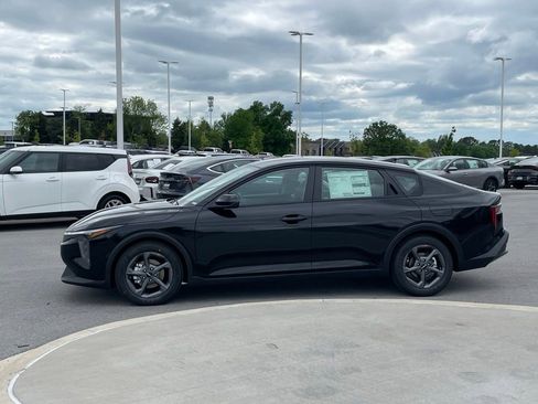 New 2026 Kia K4 FWD image 4