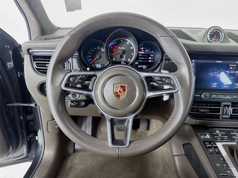 Used 2020 Porsche Macan Turbo AWD/4WD image 12