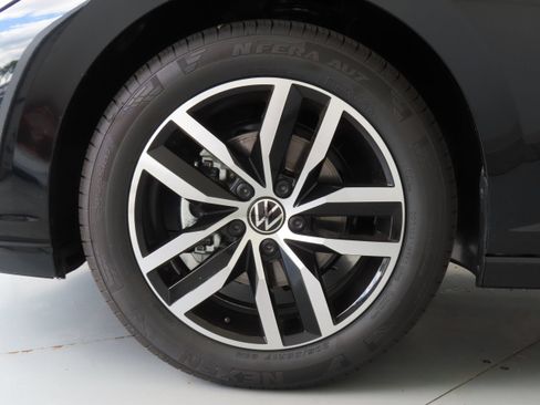 New 2026 Volkswagen Jetta SE FWD image 26