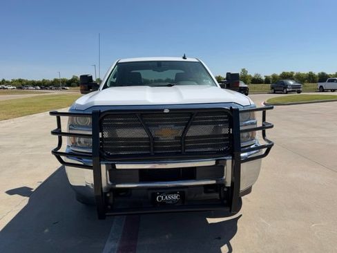 Used 2015 Chevrolet Silverado 3500 W/T w/ WT Convenience Package AWD/4WD image 10