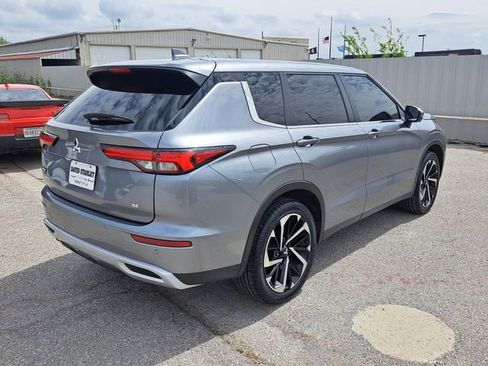 Used 2024 Mitsubishi Outlander SE FWD image 5