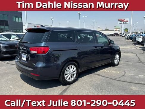 Used 2015 Kia Sedona EX FWD image 10
