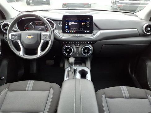 Used 2024 Chevrolet Blazer LT w/ Convenience Package image 19