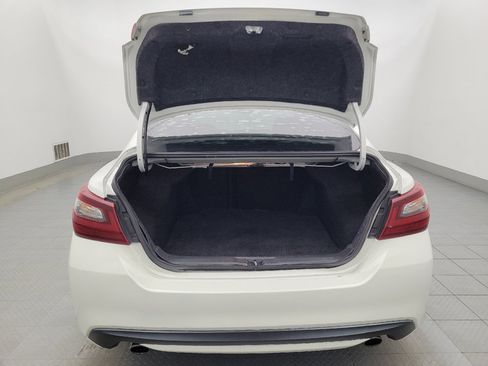 Used 2018 Nissan Altima 2.5 SR w/ SR Special Edition image 29