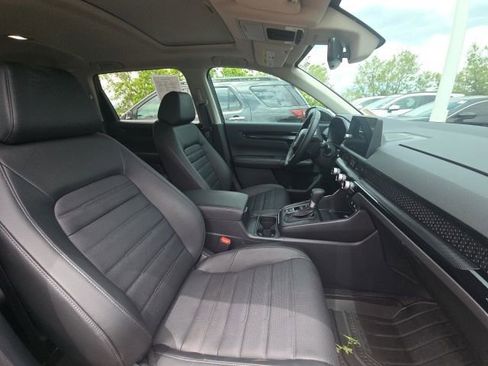 Used 2026 Honda CR-V EX-L image 11