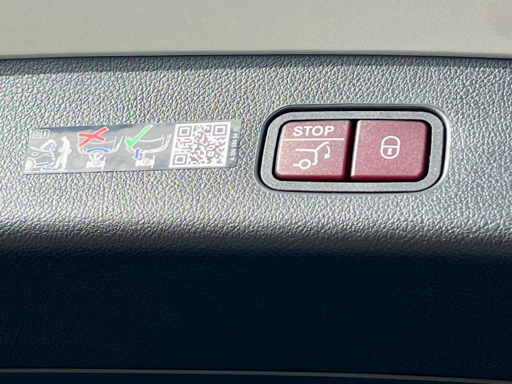 Certified 2026 Mercedes-Benz GLC 300 4MATIC image 38