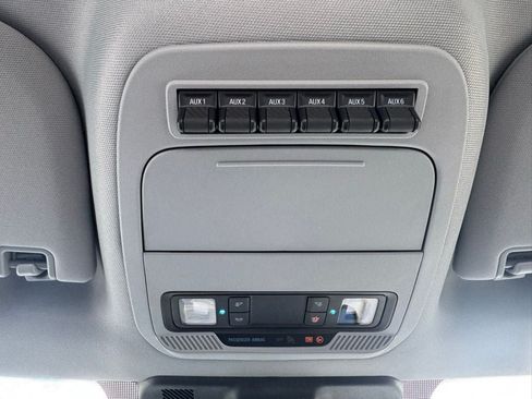 New 2025 Ford F350 XL w/ XL Driver Assist Package RWD image 27