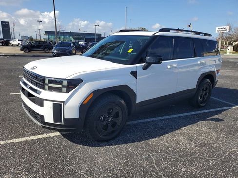 Used 2024 Hyundai Santa Fe XRT image 2