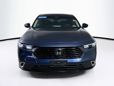 Certified 2025 Honda Accord Touring image 3
