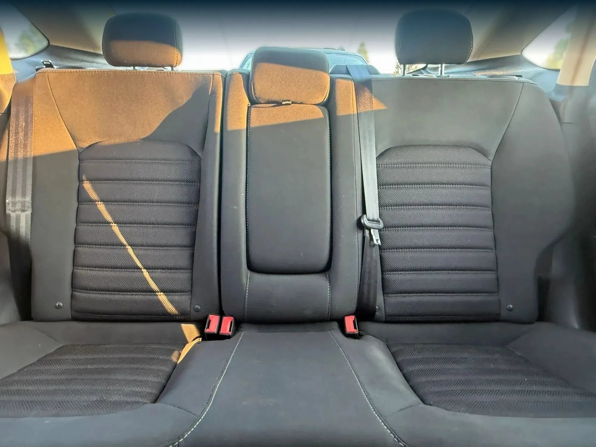 Used 2017 Ford Fusion SE FWD image 22