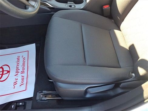 Used 2024 Toyota Corolla LE image 15