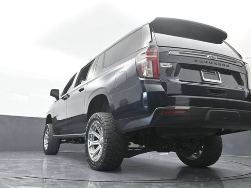 Used 2022 Chevrolet Suburban Z71 w/ Luxury Package AWD/4WD image 73