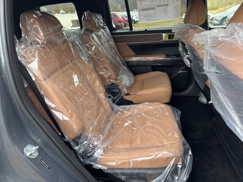 New 2026 Hyundai Santa Fe Calligraphy w/ Tow & Go Package image 8