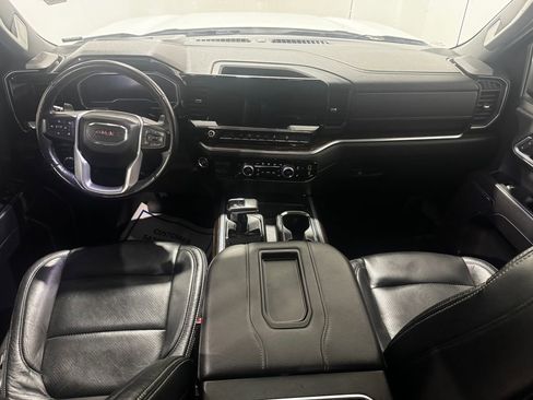 Used 2022 GMC Sierra 1500 Elevation w/ LPO, Elevation Black Package AWD/4WD image 29
