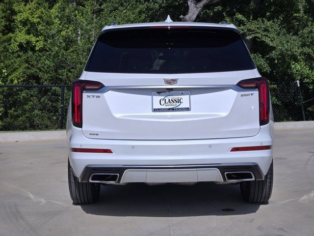 Used 2024 Cadillac XT6 Luxury w/ LPO, Floor Liner Package AWD/4WD image 7