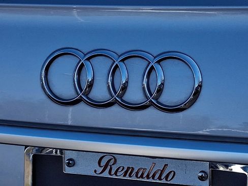 Used 2023 Audi Q5 e Premium Plus w/ Premium Plus Package image 31