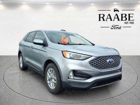 Used 2023 Ford Edge SEL w/ Convenience Package AWD/4WD image 7