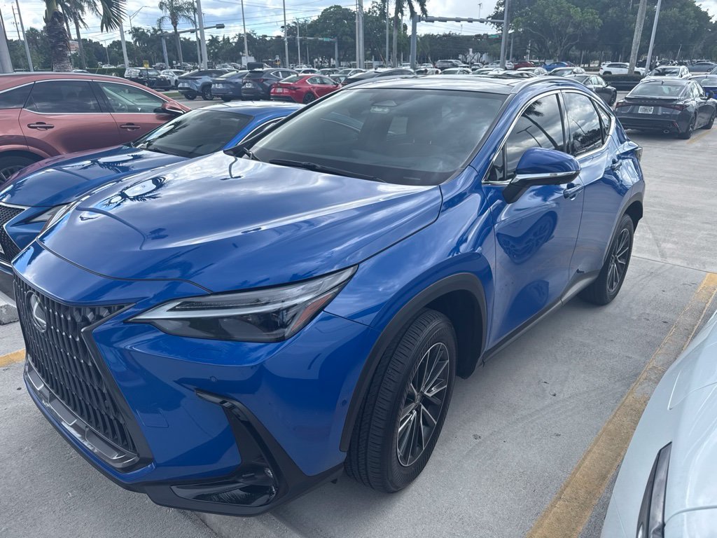 Used 2025 Lexus NX 350h AWD w/ Accessory Package (Z2) image 2