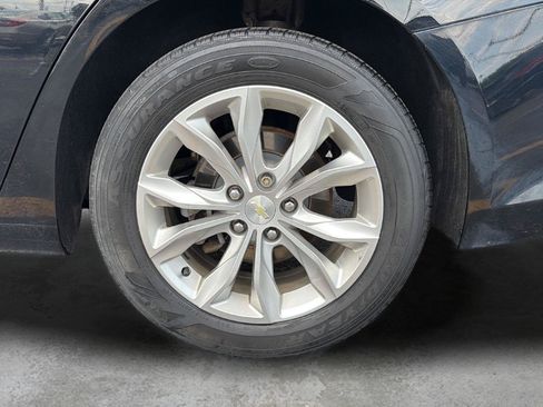 Used 2019 Chevrolet Malibu LT FWD image 22