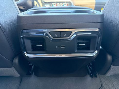 New 2026 GMC Sierra 1500 Denali w/ Technology Package AWD/4WD image 28