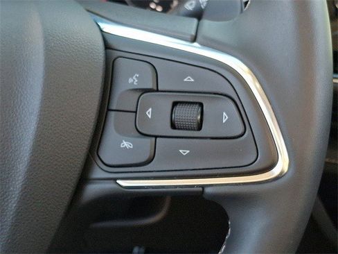 Certified 2023 Buick Envision Avenir image 24