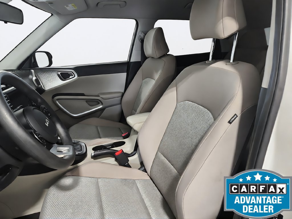 Used 2022 Kia Soul LX FWD image 26