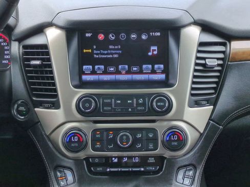 Used 2016 GMC Yukon XL Denali w/ Open Road Package RWD image 18