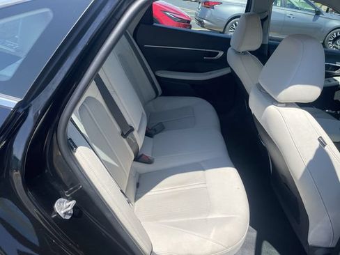 Used 2025 Hyundai Sonata SEL FWD image 37