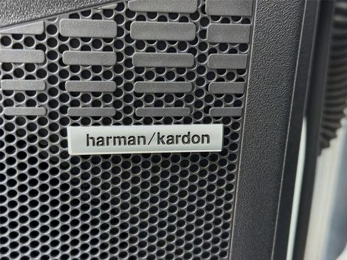 Certified 2024 Subaru Solterra Limited image 19