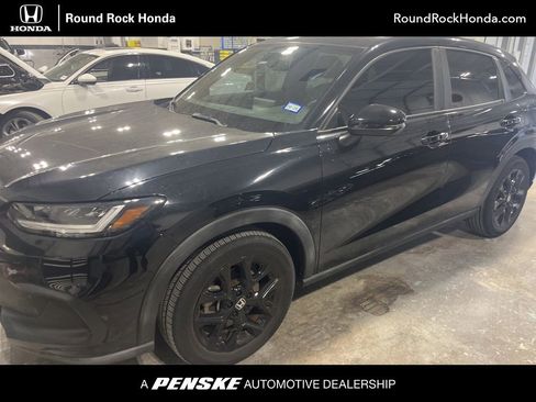 Certified 2024 Honda HR-V Sport image 1
