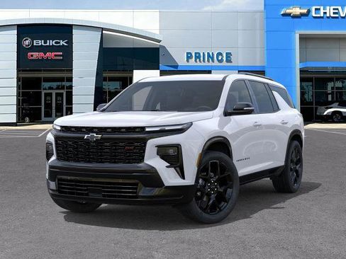 New 2026 Chevrolet Traverse RS w/ LPO, Floor Liner Package image 6