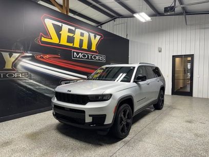 Used 2023 Jeep Grand Cherokee L Altitude