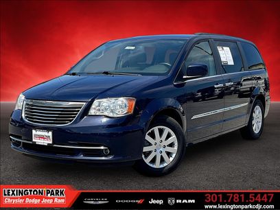 Used 2015 Chrysler Town & Country Touring w/ Driver Convenience Group