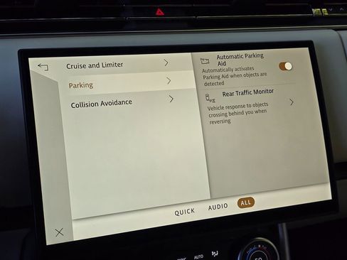 Used 2023 Land Rover Range Rover SE image 52