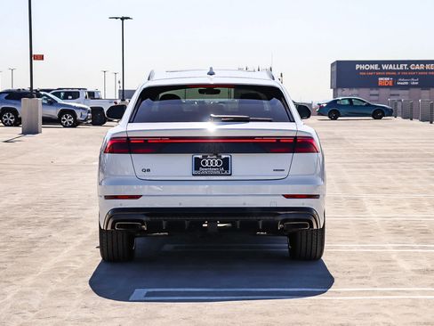 New 2026 Audi Q8 Premium Plus image 5
