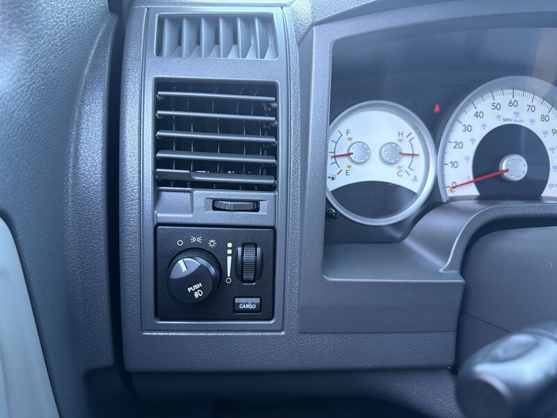 Used 2005 Dodge Dakota SLT RWD image 34