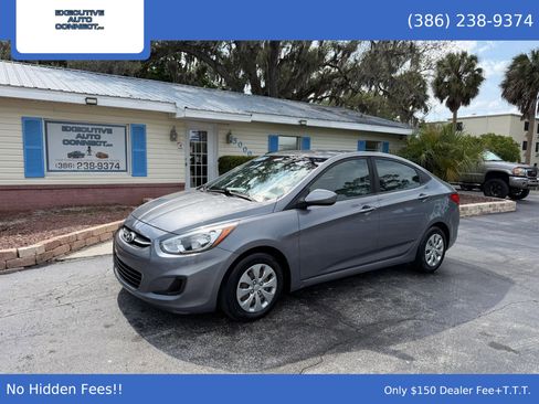 Used 2017 Hyundai Accent SE FWD image 1