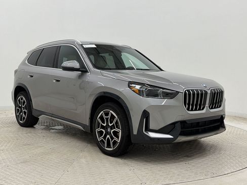 Used 2025 BMW X1 xDrive28i w/ Convenience Package AWD/4WD image 7