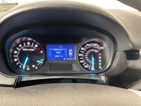 Used 2013 Ford Edge SE image 23