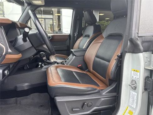 Certified 2024 Ford Bronco Outer Banks image 4