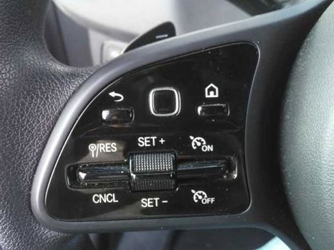 Used 2020 Mercedes-Benz Sprinter 2500 image 5