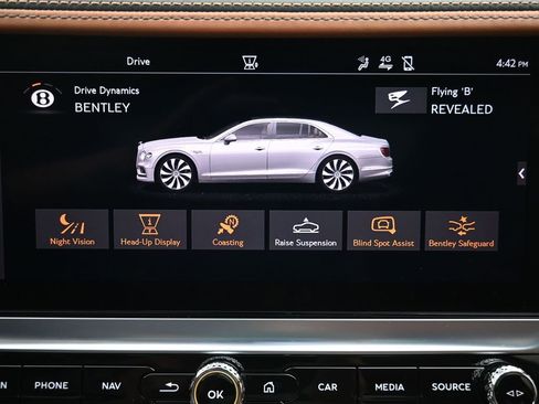 Used 2022 Bentley Flying Spur V8 AWD/4WD image 16
