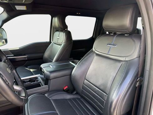 Used 2025 Ford F250 Platinum w/ Tremor Off-Road Package image 15