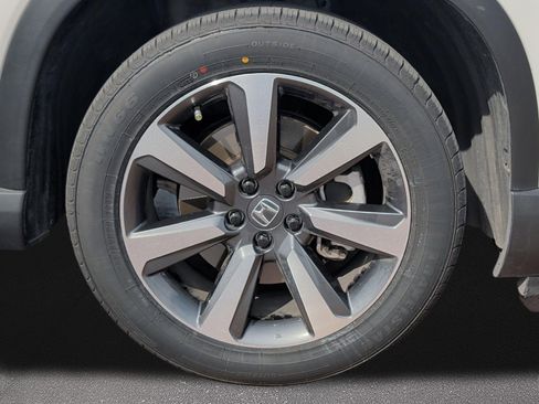 Used 2025 Honda Pilot Elite image 7